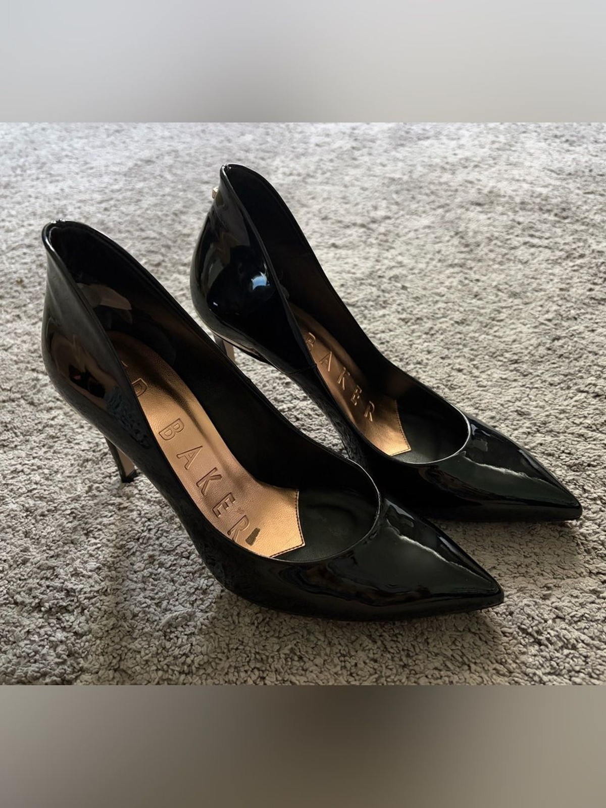 Ted Baker black patent pointed heels 38
