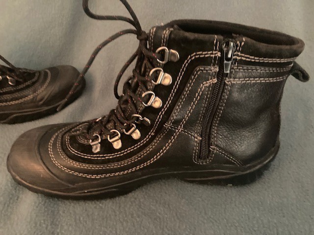 CLARKS Boots Laced Zip Black Leather & Synthetic Waterproof Boots 8.5M Women