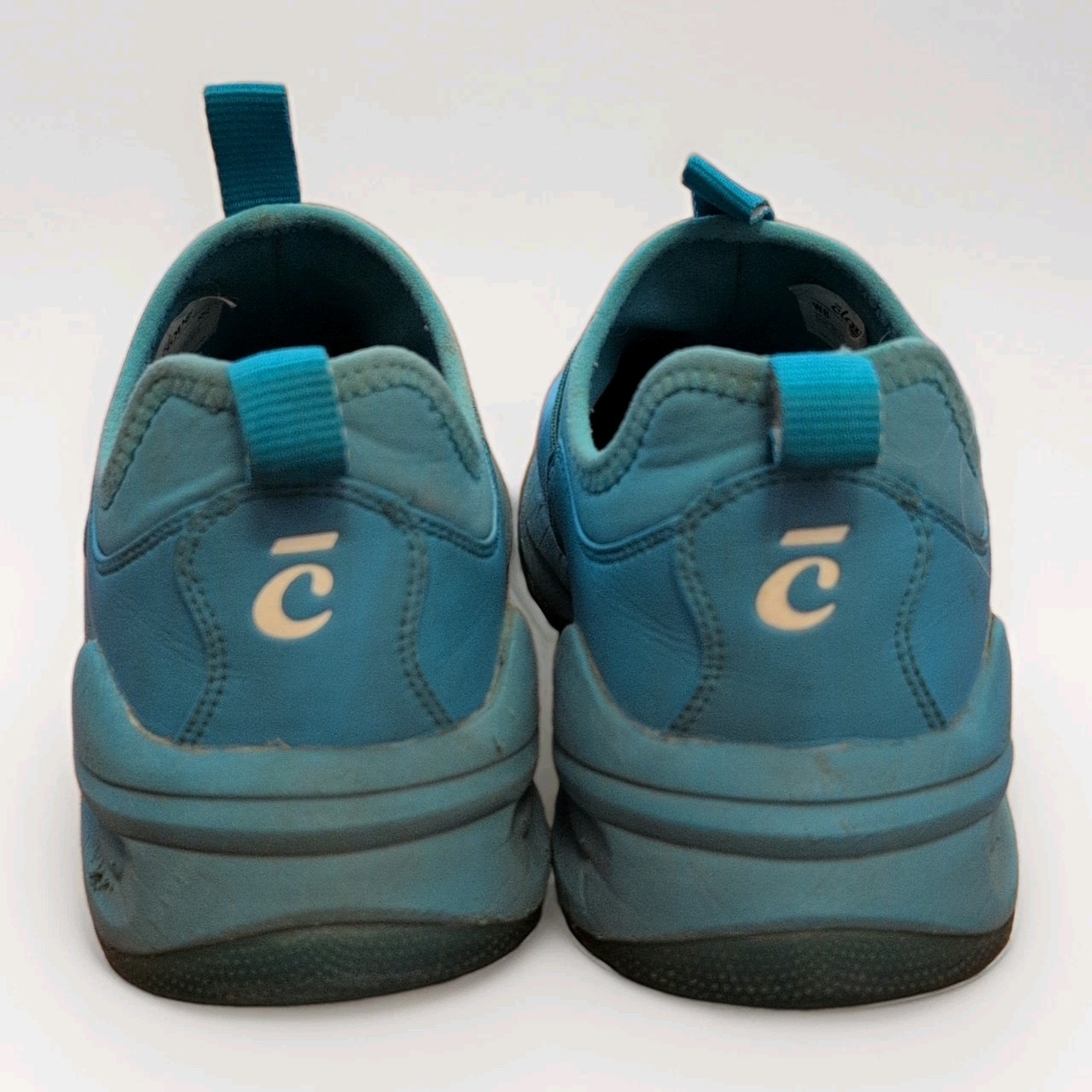 Clove Women’s Solo, Neon Blue, Woman’s Size 8