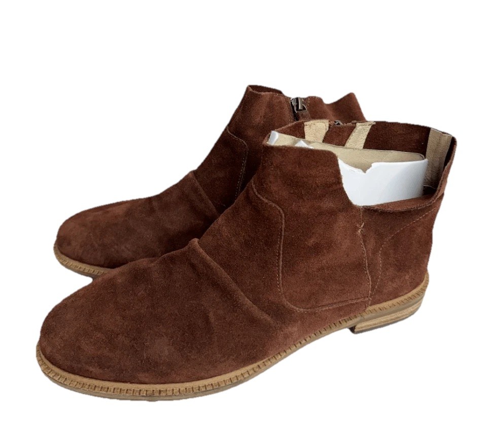 Kelsi Dagger Boots Size 10 Women’s Suede Upper Ruched Coffee Bean Brown Booties