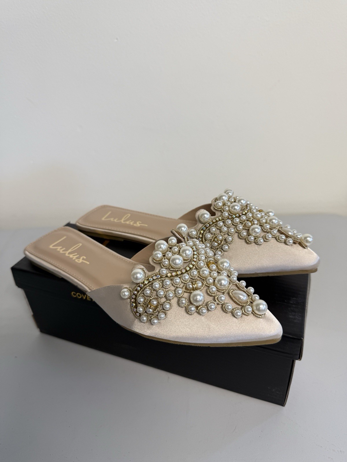 Lulus Flora Ivory Satin Pearl Embroidered Pointed-Toe Flats Womens Size 7