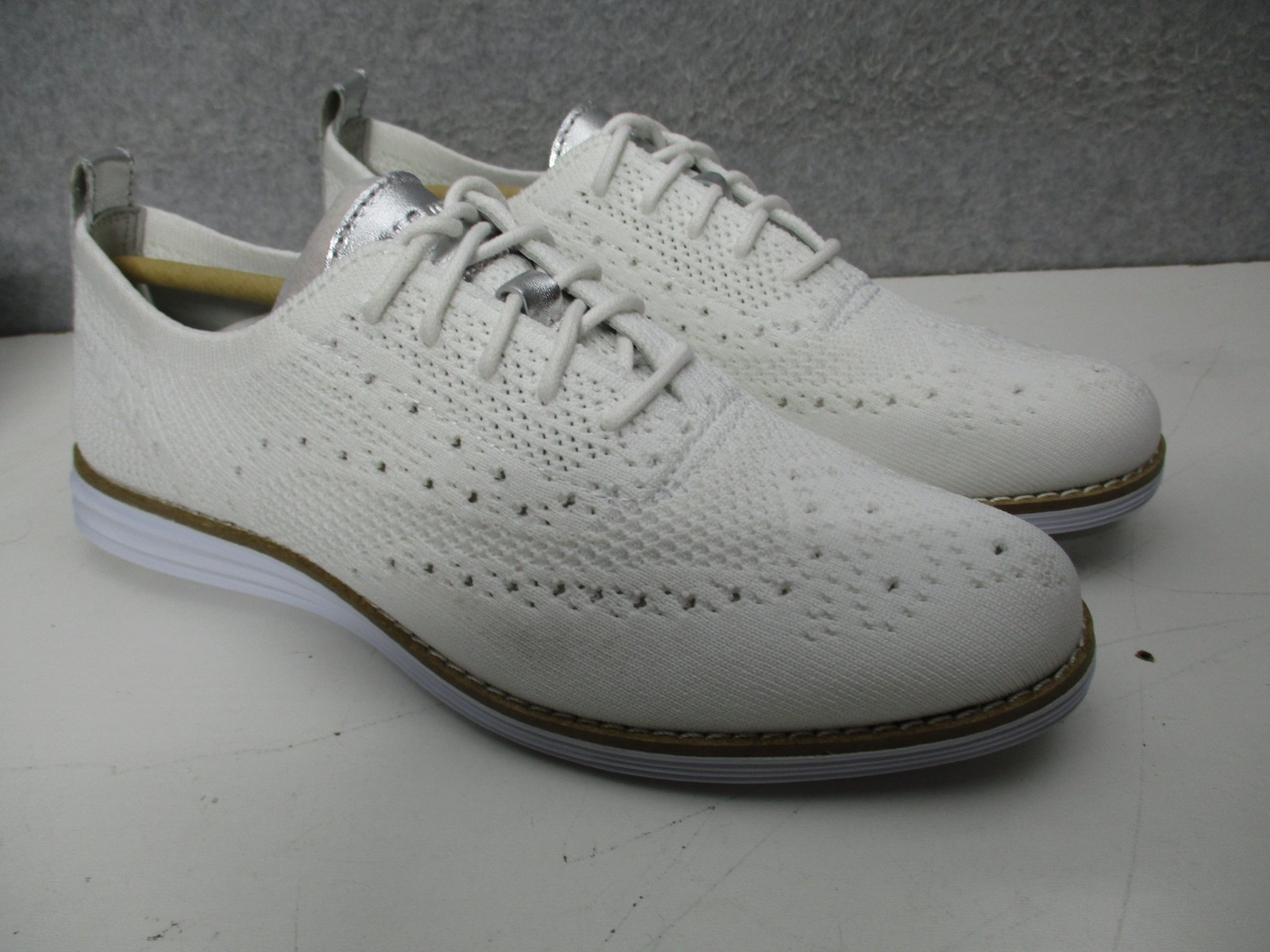 Cole Haan Womens Sz 8 B White OG Grand Stitchlite Wingtip Oxford Knit Shoes