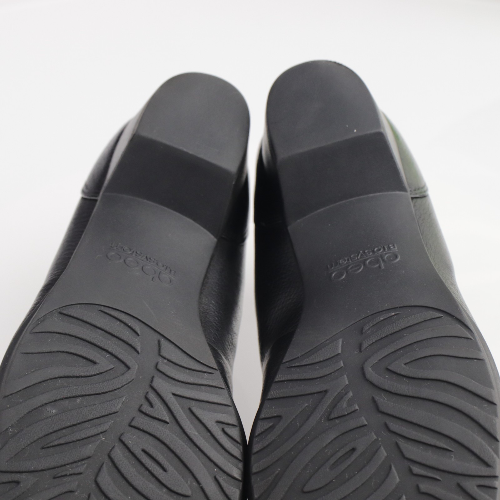 Abeo Womens Mia Pump Size 9.5 N Black Leather Low Heel Comfy Work Arch Support