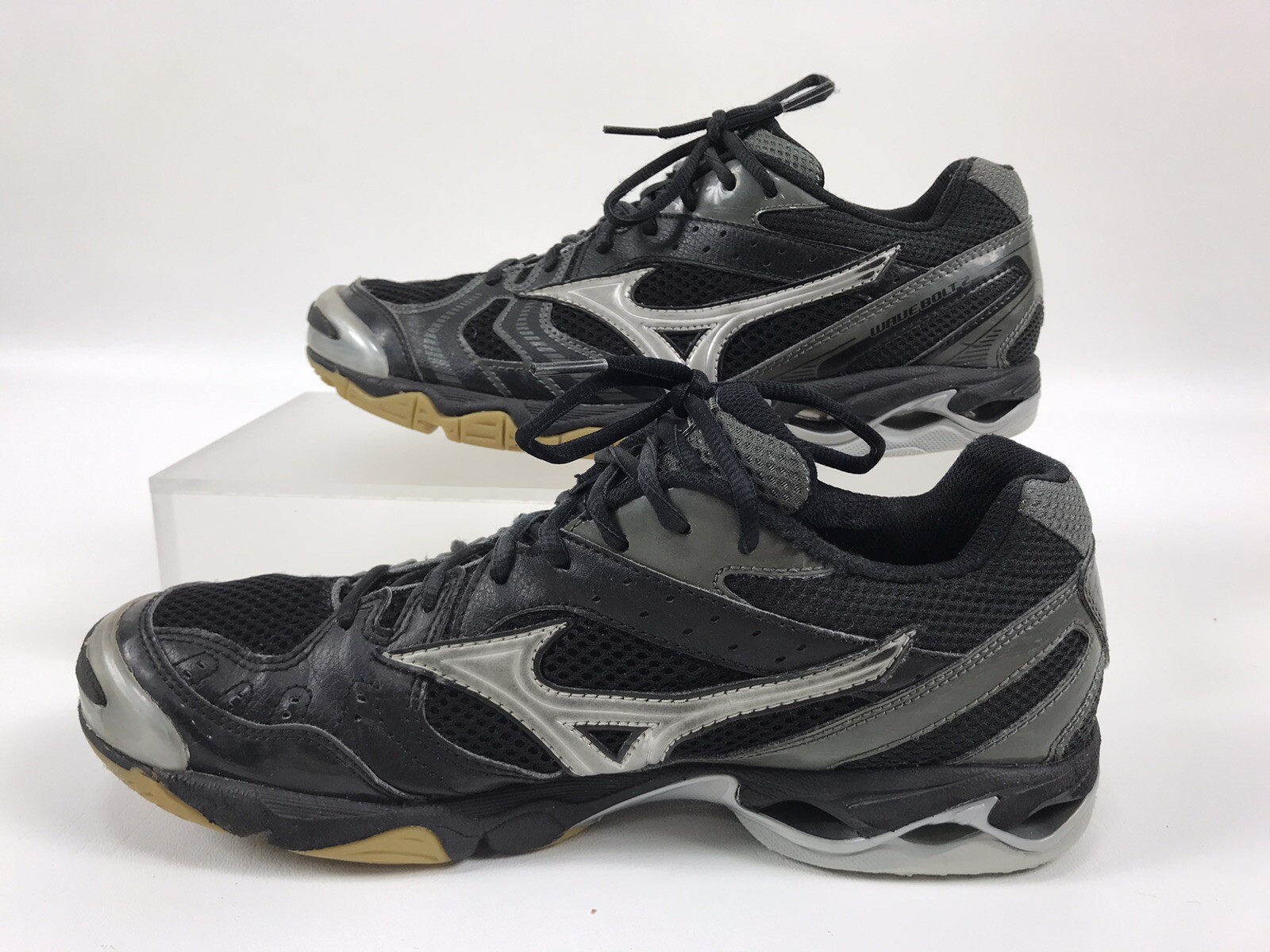 Mizuno Wave Bolt 2 Volleyball Shoes Black Silver Womens Size 10
