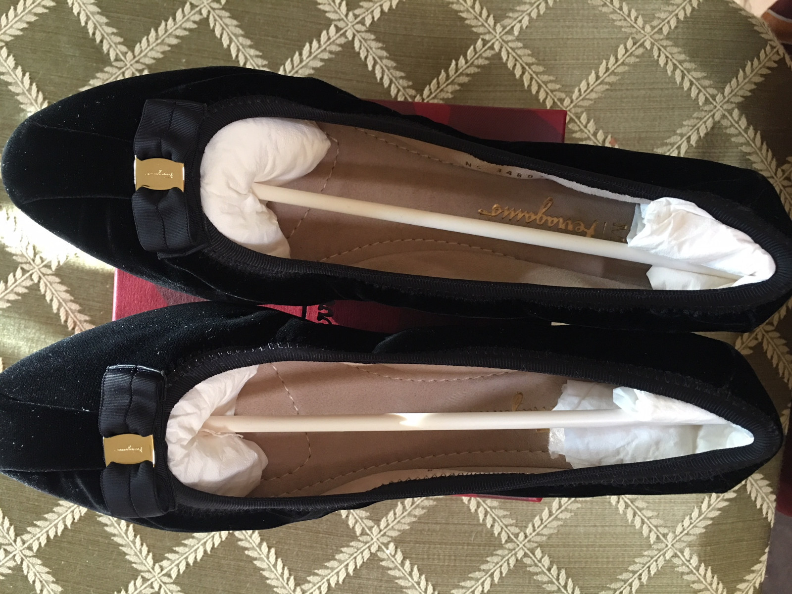 $535 Ferragamo My Joy Black Velvet 5/5.5/6/6.5/7/7.5/8/8.5/9/9.5/10 «B» GORGEOUS