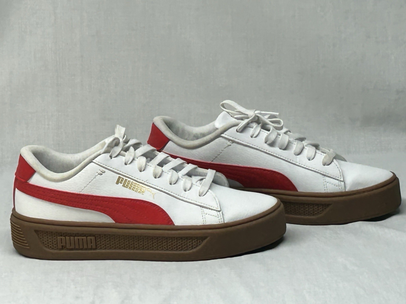 Size 9.5 – Puma Smash Platform V2 White Poppy Red Women