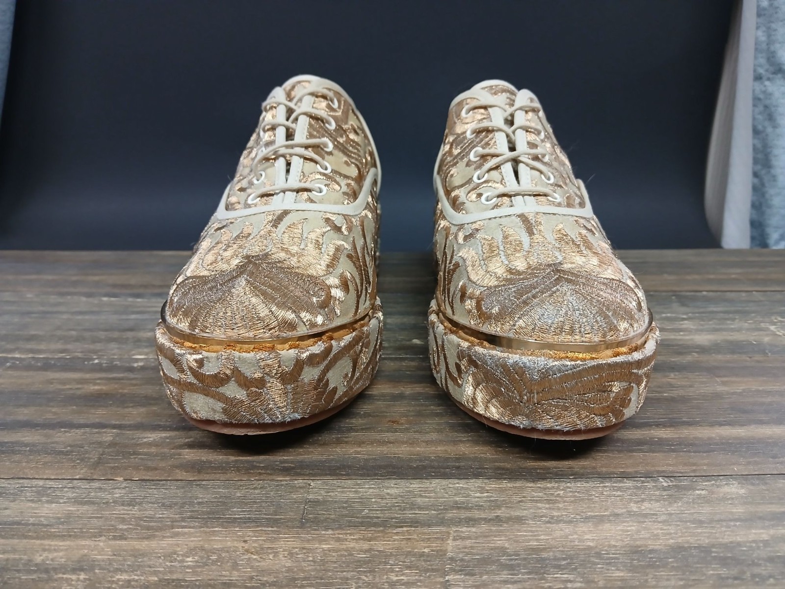 Tory Burch Platform Arden Oxford Shoes Gold Brocade Textile Leather Lining 9.5M