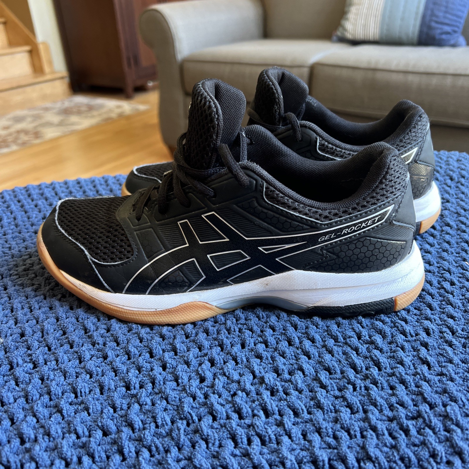 Asics Gel Rocket Volleyball Athletic Shoes Womens US Sz 6.5, EU 37.5 Black B756Y