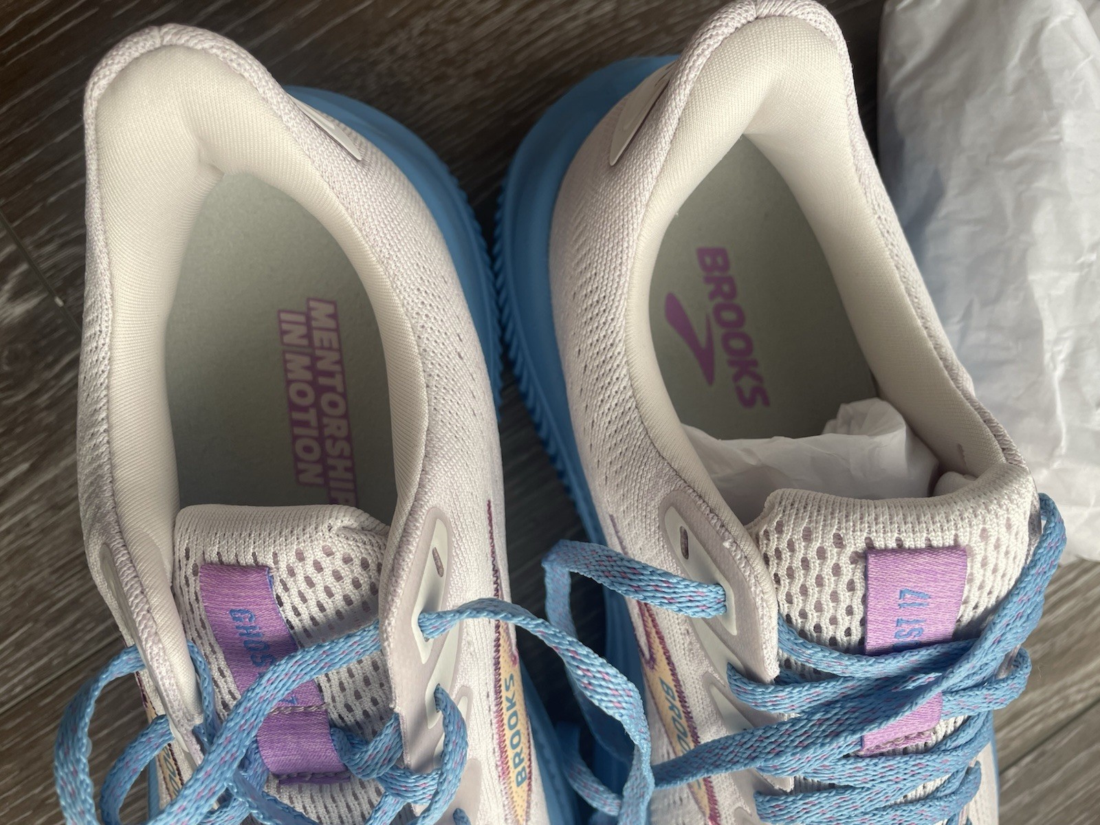 Brooks Ghost 17 Running Shoes 1204311B247 Mauve Orchid Bonnie Womens Size 7.5