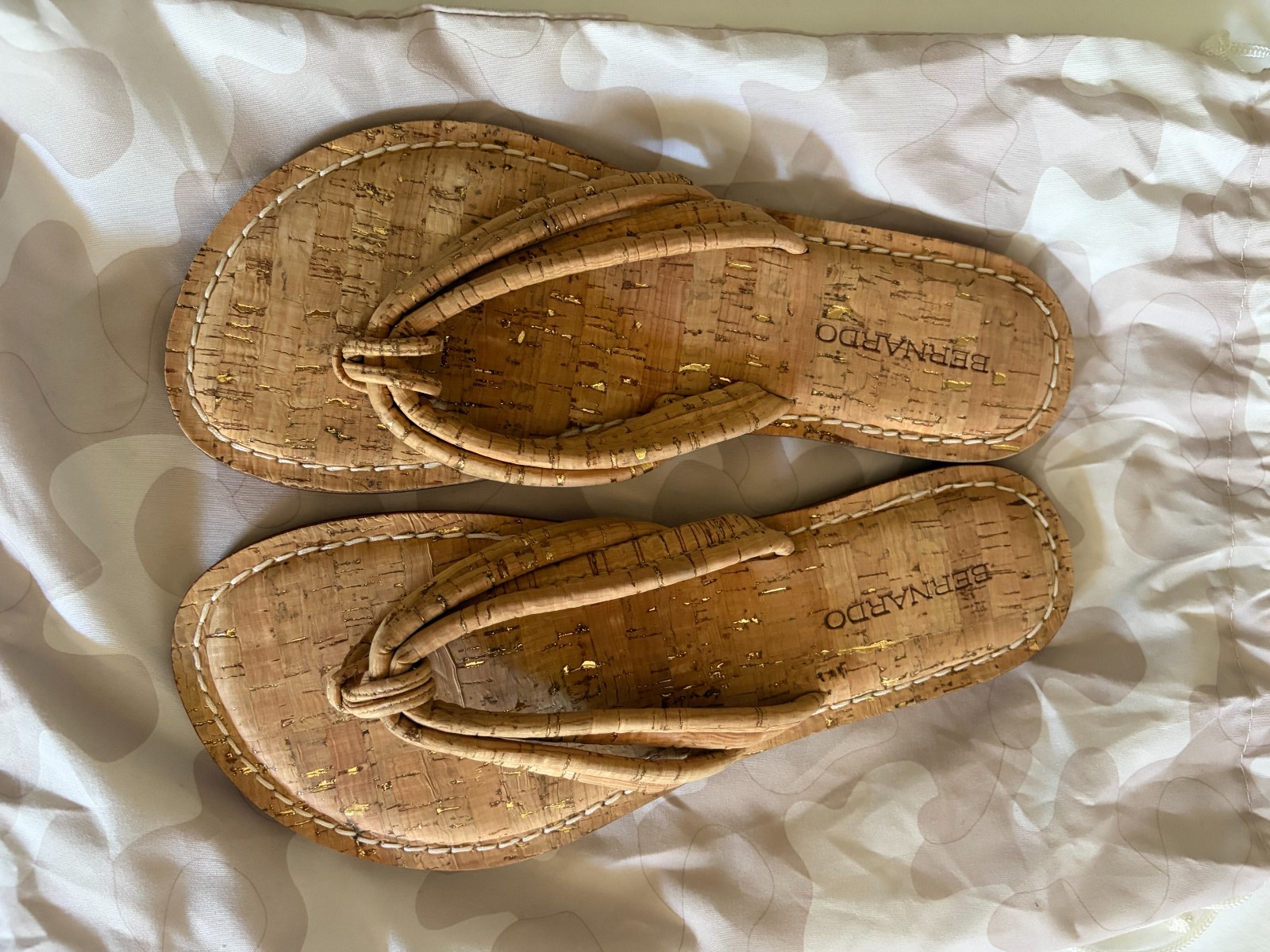 Bernardo Miami Cork Sandal US 8 NWOT