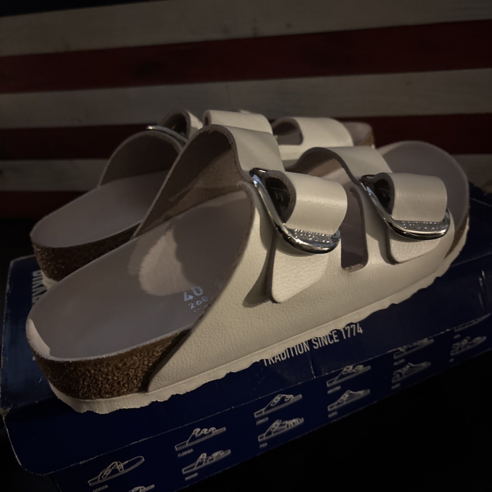Birkenstock Arizona Big Buckle Size US 9 – EU40 White in Original Box Germany