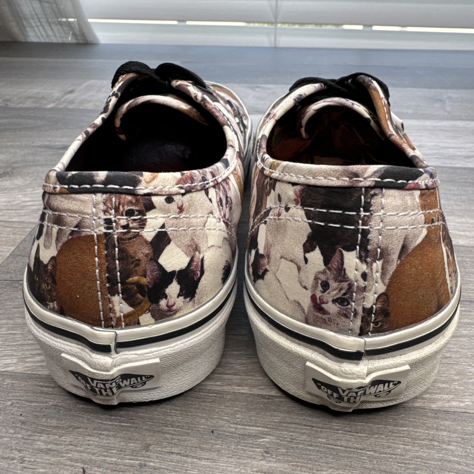 Vans ASPCA Kitten Authentic Womens Shoes Size 7