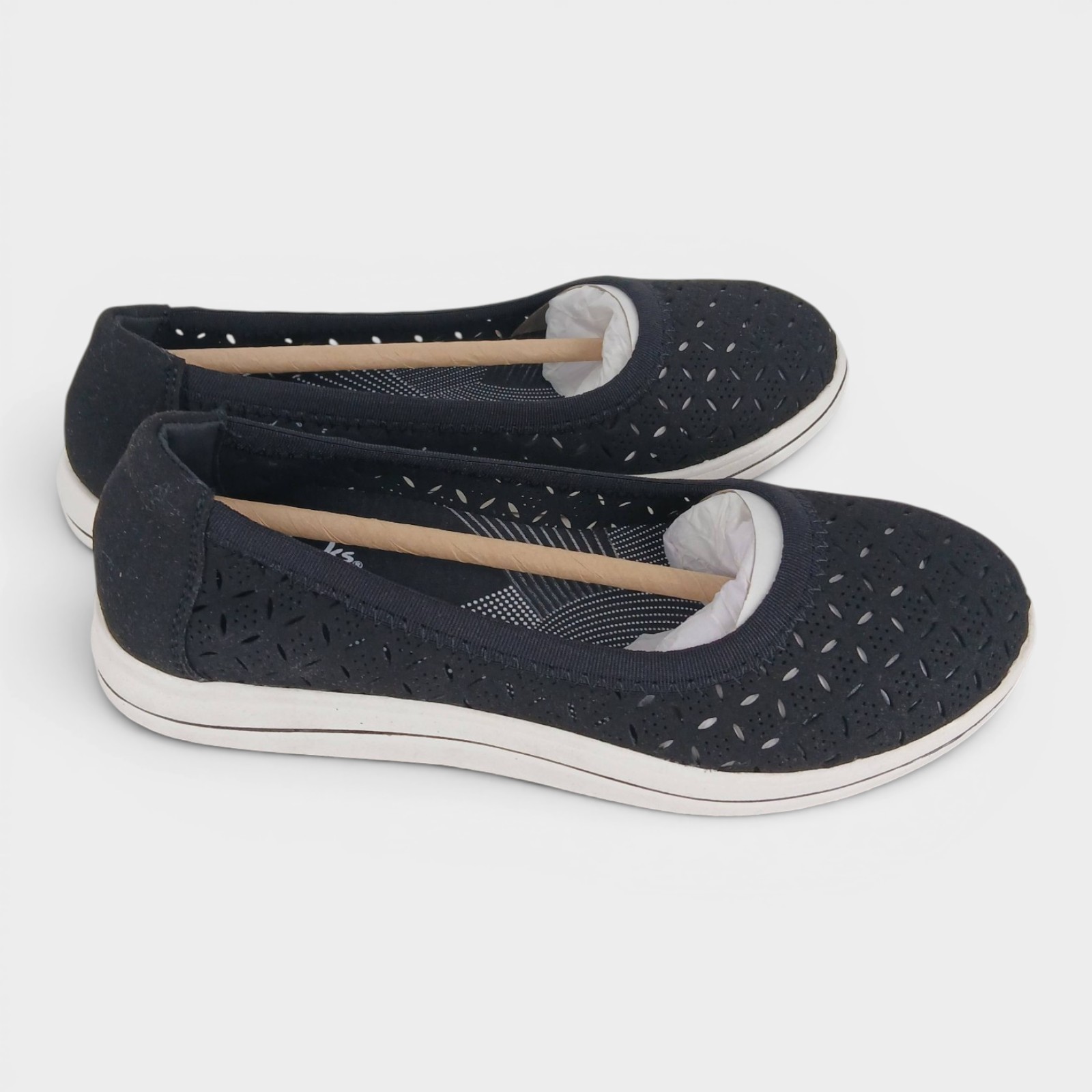 Clarks Women’s Cloudsteppers Breeze Roam Slip-on Shoes Sneakers Size 6.5M