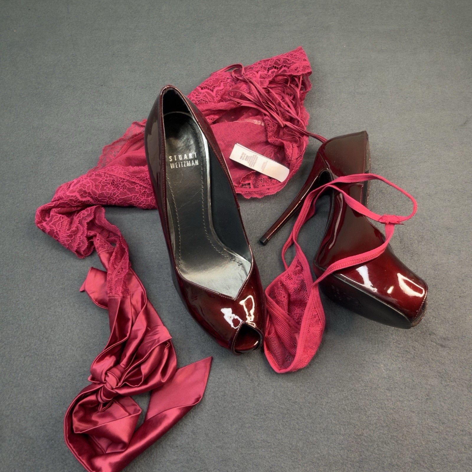 Stuart Weitzman Burgundy Patent Leather Peep Toe Platform Pumps Heels 8.5 M