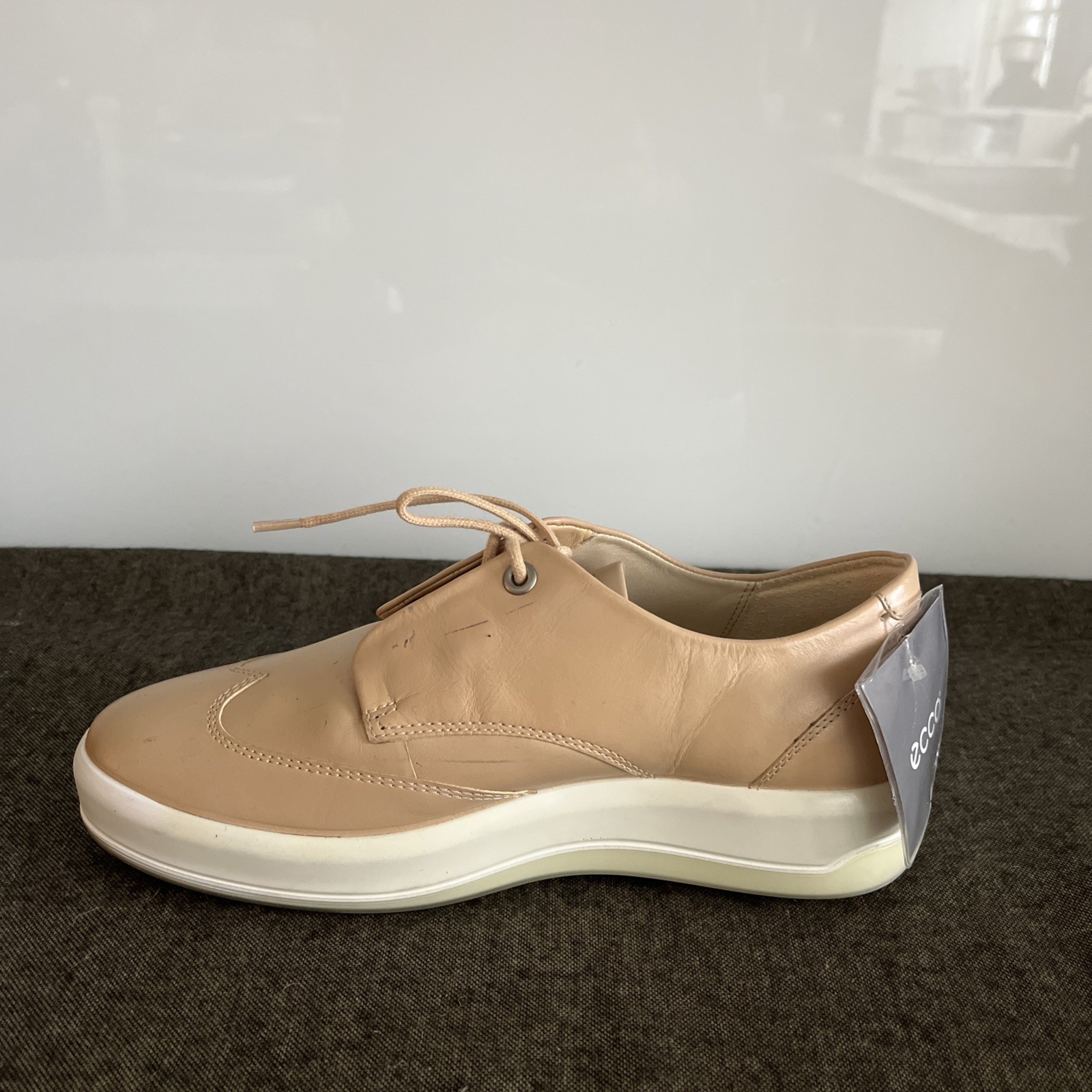 Ecco Women’s Soft 9 Volluto Calf Leather Wingtip Sneaker • EU 37 (US 6-6.5)
