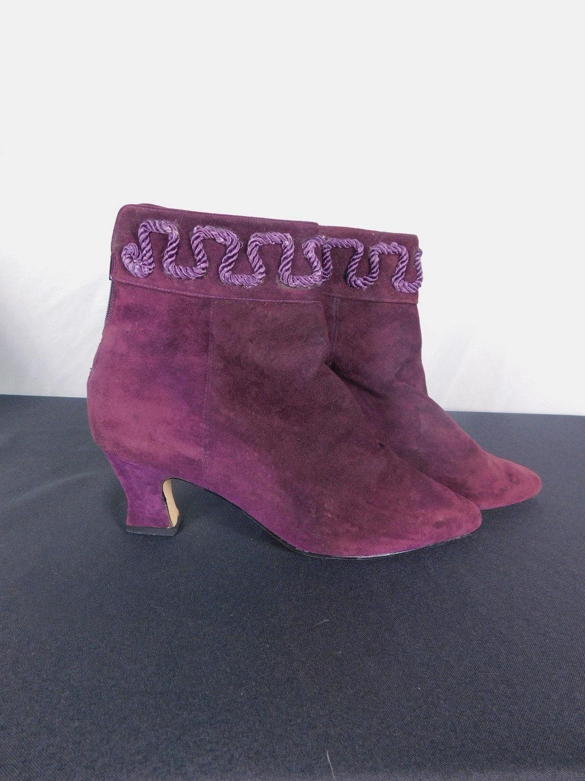 Vintage Plum Purple Suede Ankle Booties US 9 Pointed Toe Kitten Heel