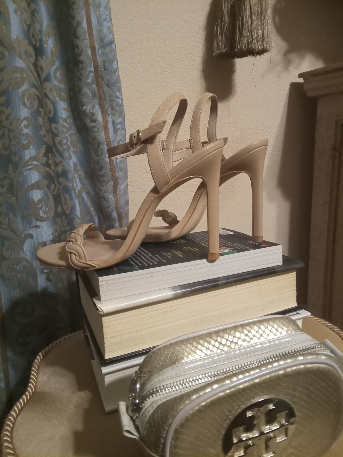Stuart Weitzman Twistie Sandal Leather Ankle Strap High Heels Size 9.5 $295
