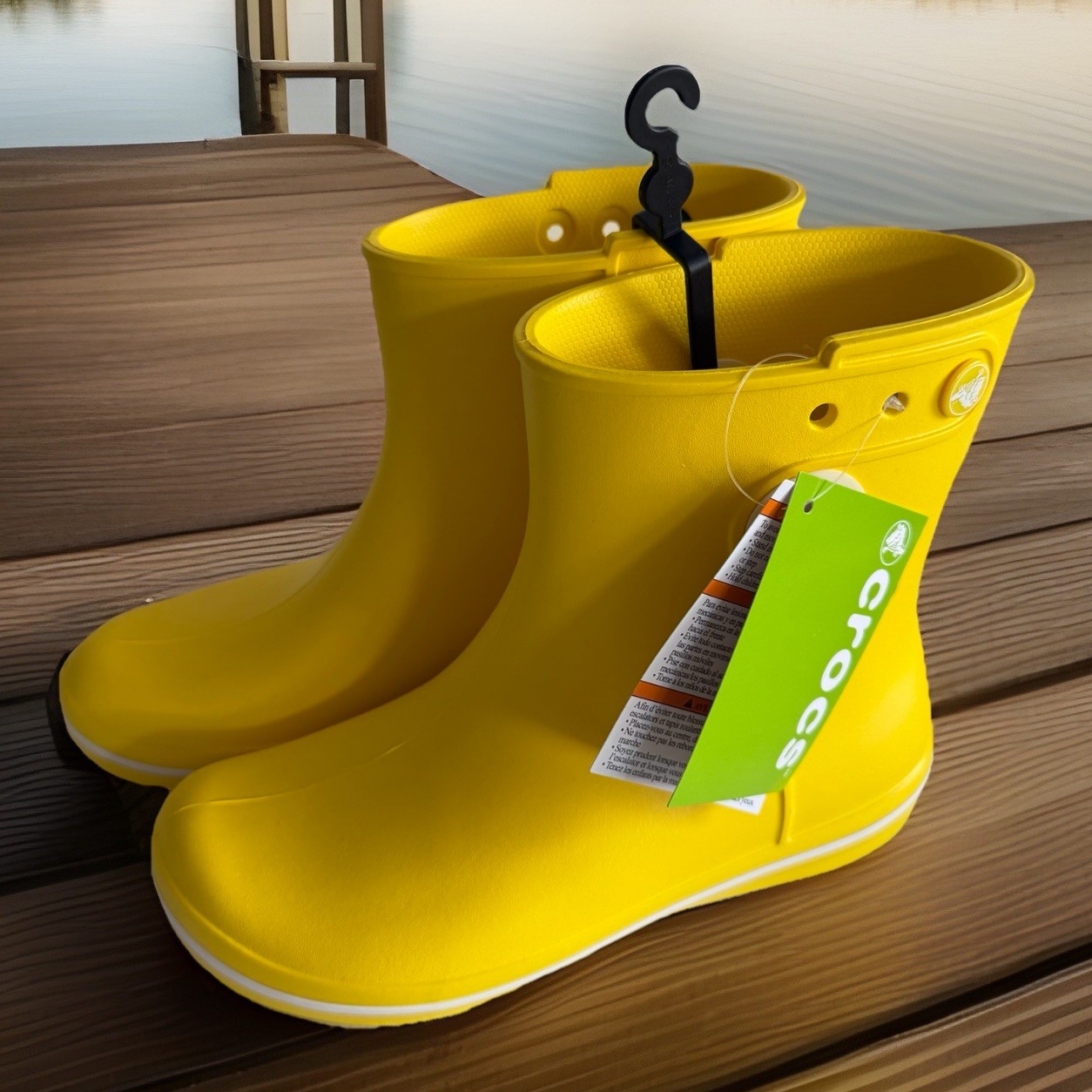 Crocs Jaunt Shorty Rain Boots Yellow Lemon Women’s Size 6 NWT Box