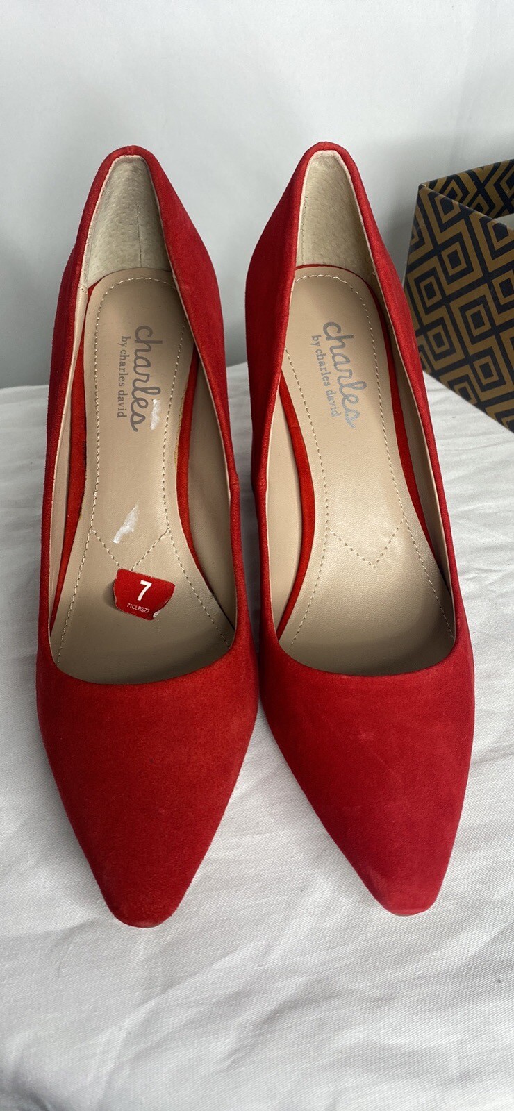 Charles By Charles David Verse Suede Heels 7