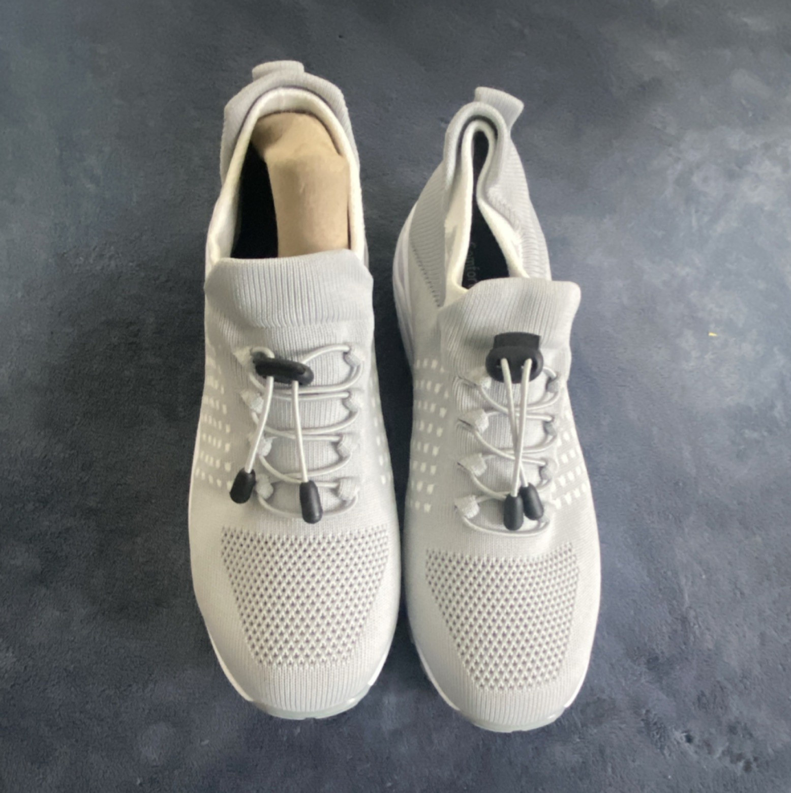 Comfort WearGray Mesh Low Top Lace-Up Sneakers 41 1/2Flat