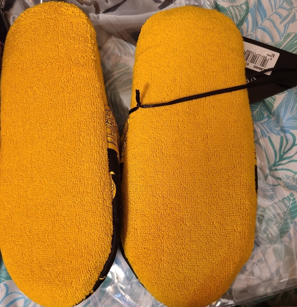 Versace* *AUTHENTIC* Baroque-Print Slide Slippers in Gold/Yellow & Black