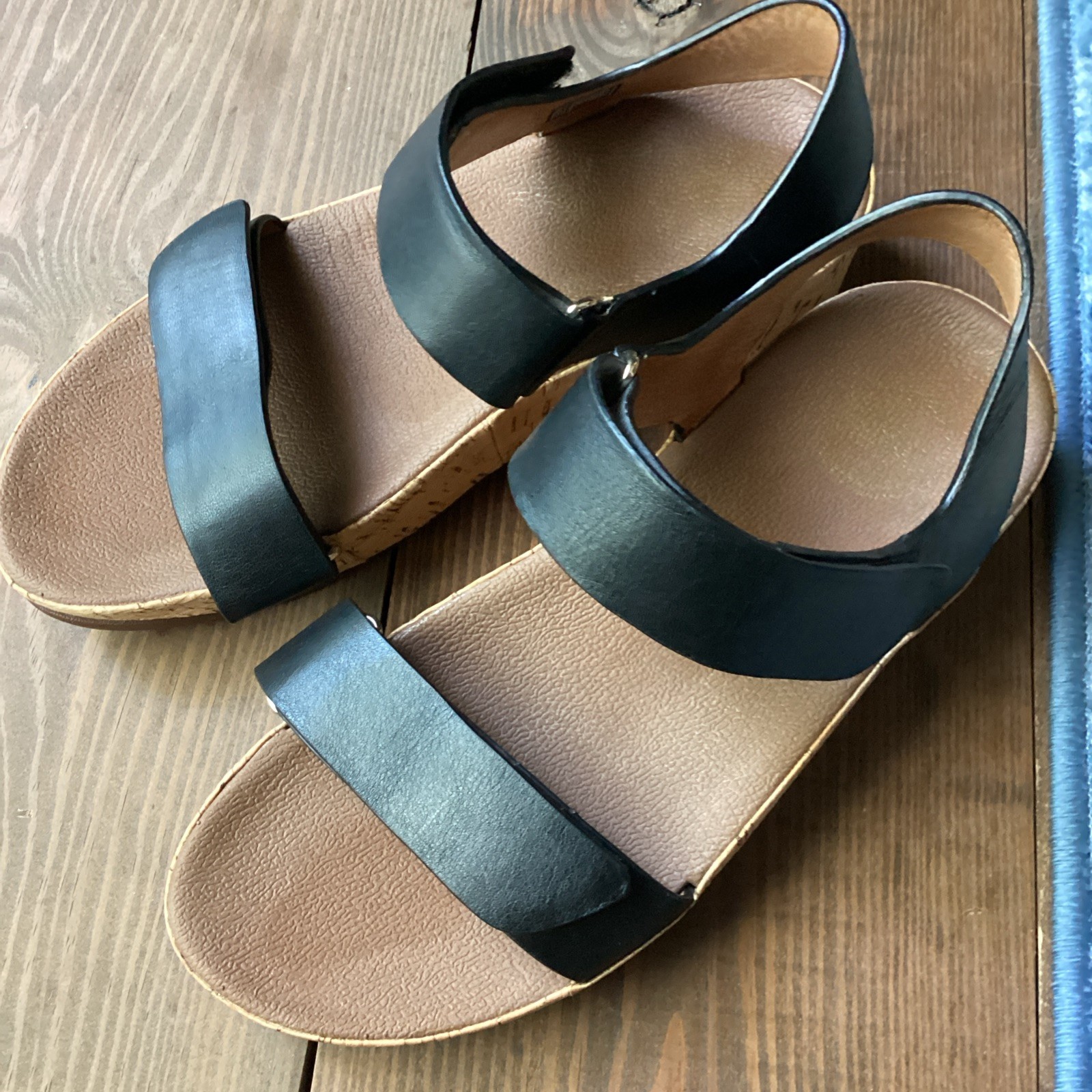 Fit Flop 7 Black Leather & Cork Adjustable Sandals Ankle Strap Classic!