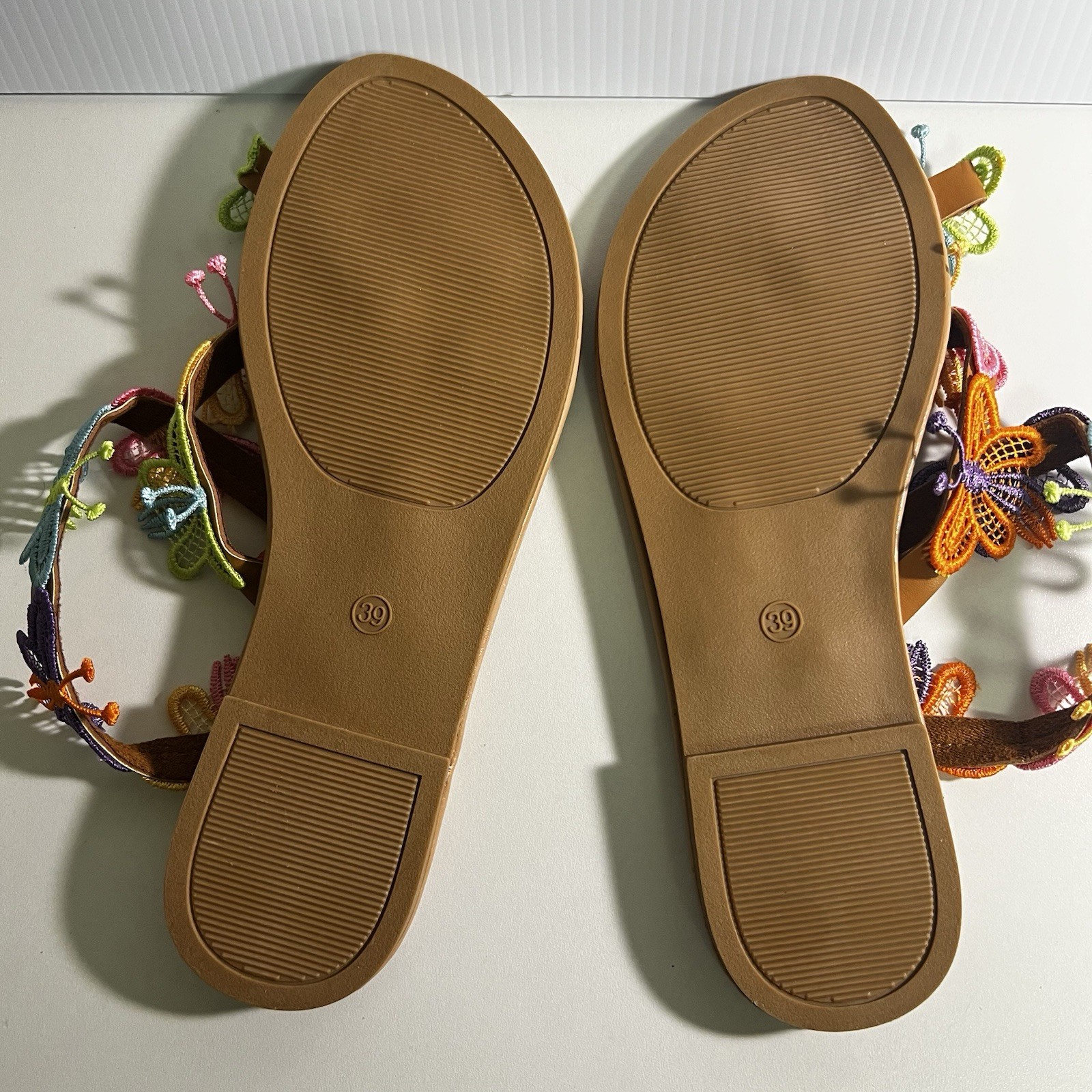 Women’s Brown Slip-On Flat Sandals EU 39 Multicolor Embroidered Butterfly