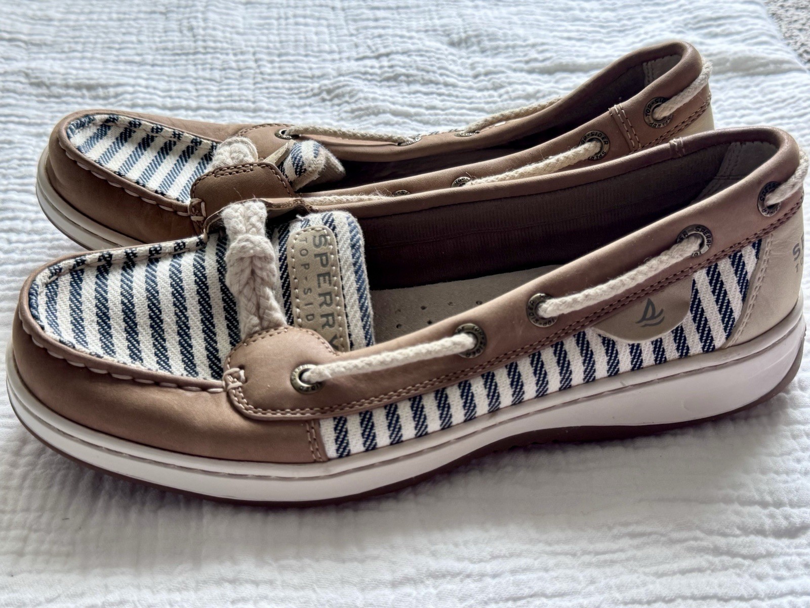 Sperry Top-Sider Striped Boat Shoe Canvas/Leather Tan Blue White 6.5M STS91406