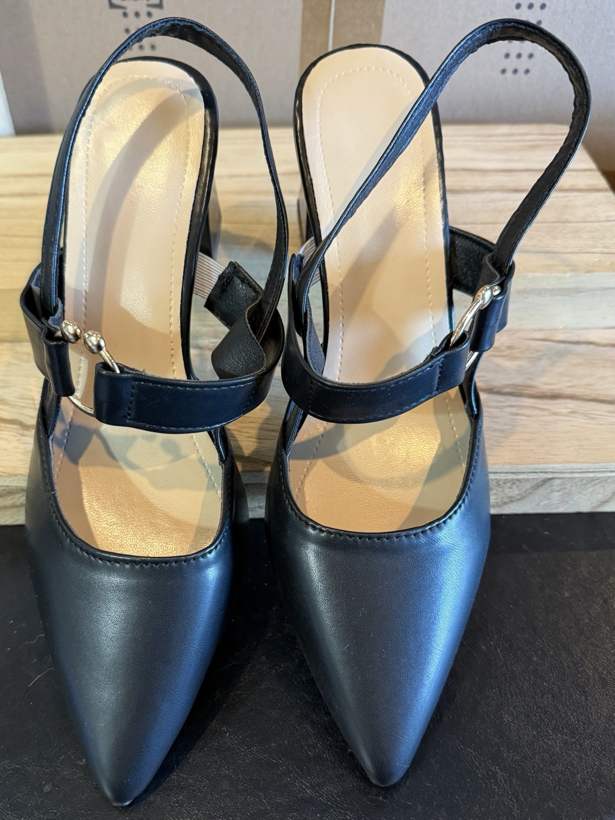 Women’s Size 6 (230) Sling Back Heels – Black – A0144