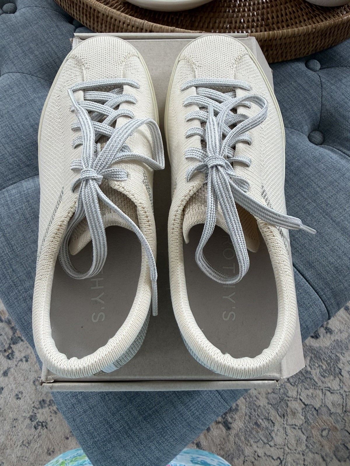 EUC! ROTHY’S Diamond Twill Sneaker ~ Women’s Size 7.5