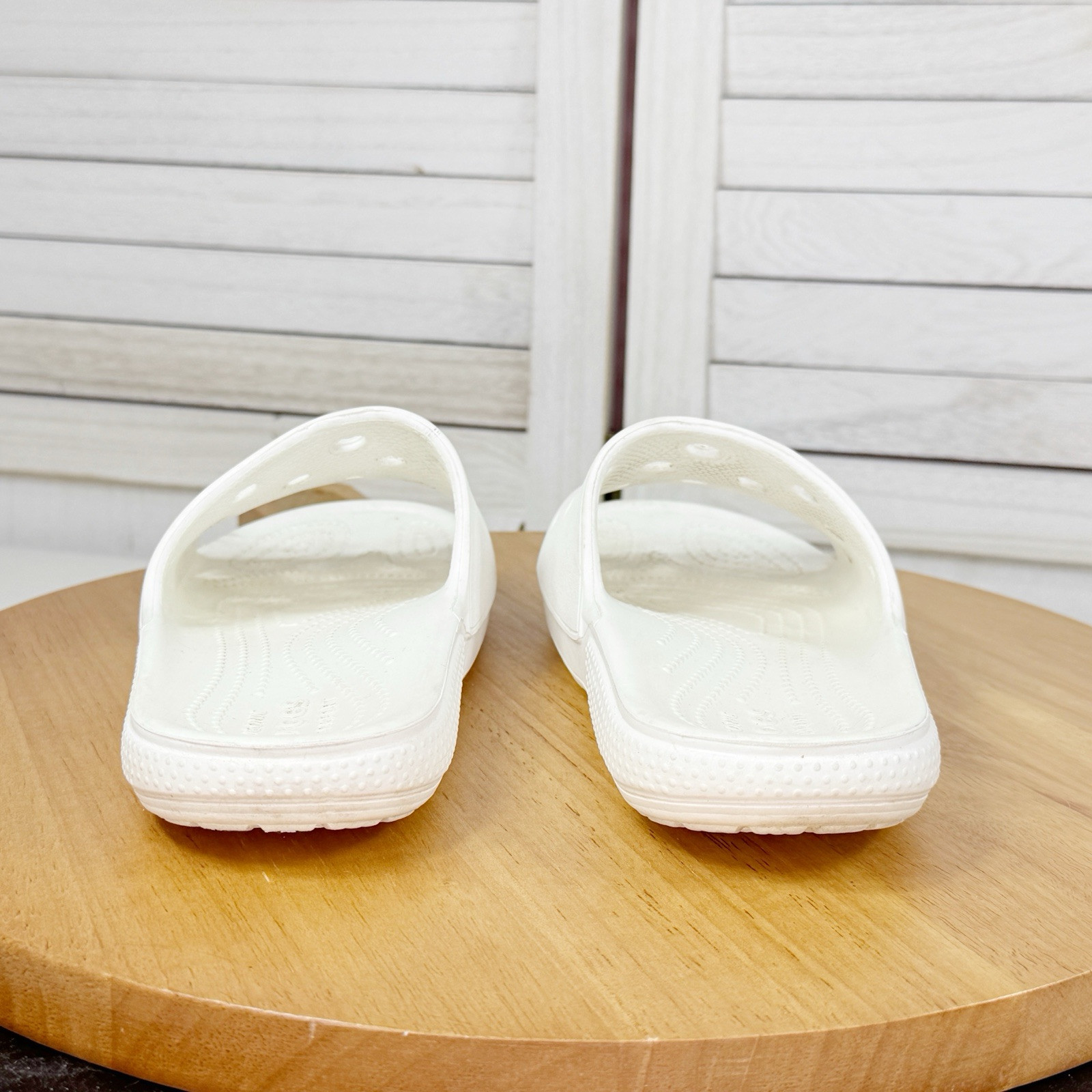 Crocs Classic Slides Sandals Perforated White 5 Mens 7 Womens Shower Beach Pool