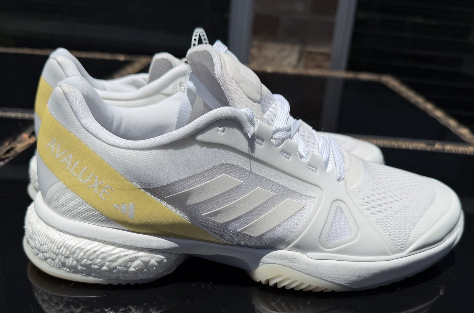 Adidas Avaluxe Tennis Shoes Women’s US 8.5 White Yellow Boost JQ7080 NWT