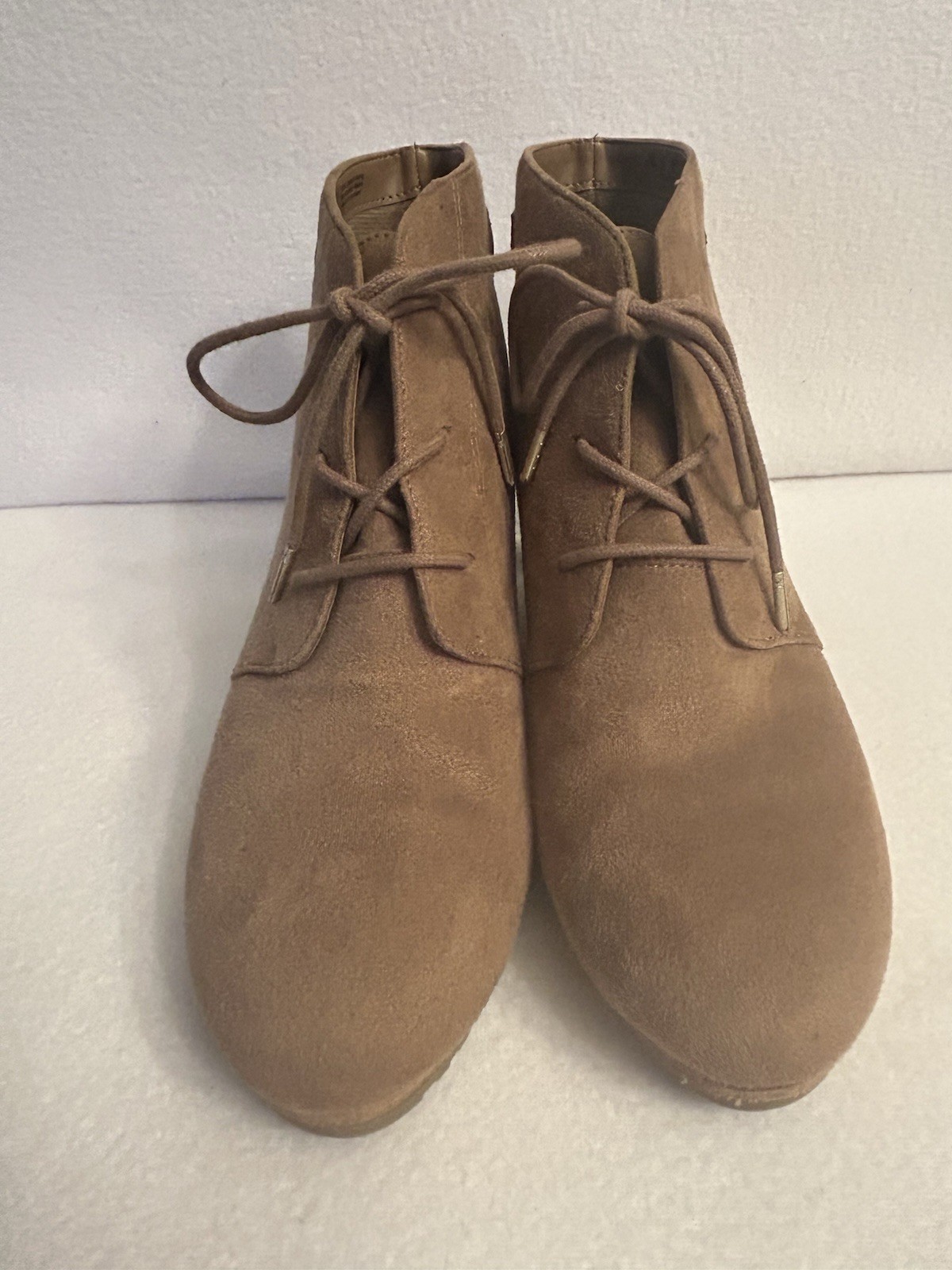 Dr. Scholl’s Be Energized Dakota Ankle Wedge Booties Brown Fabric Lace Up 7.5M