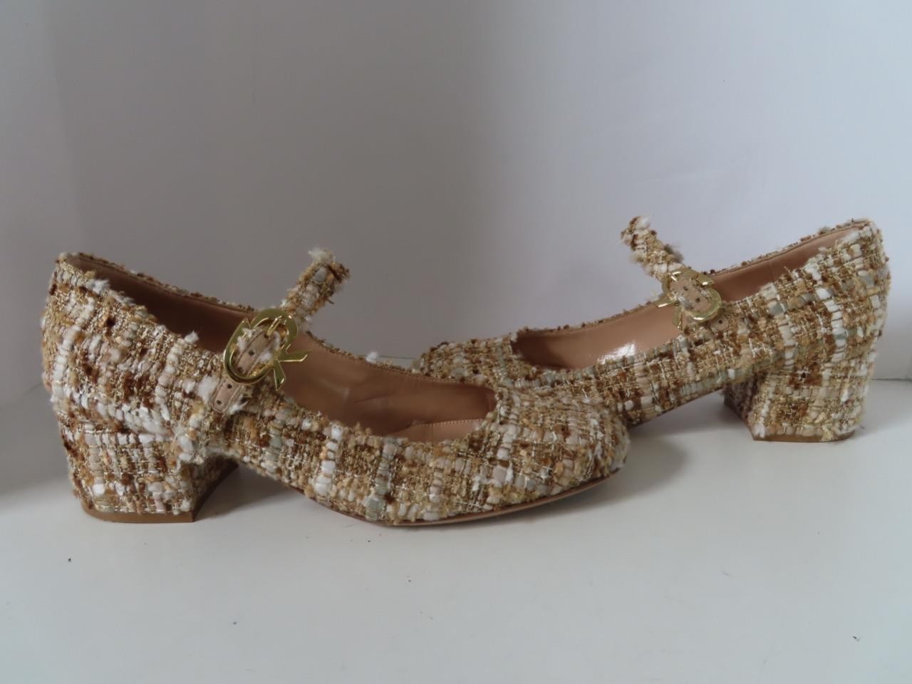 Gianvito Rossi Nude Boucle Tweed Mary Jane 45mm Pumps Size 39/US 9