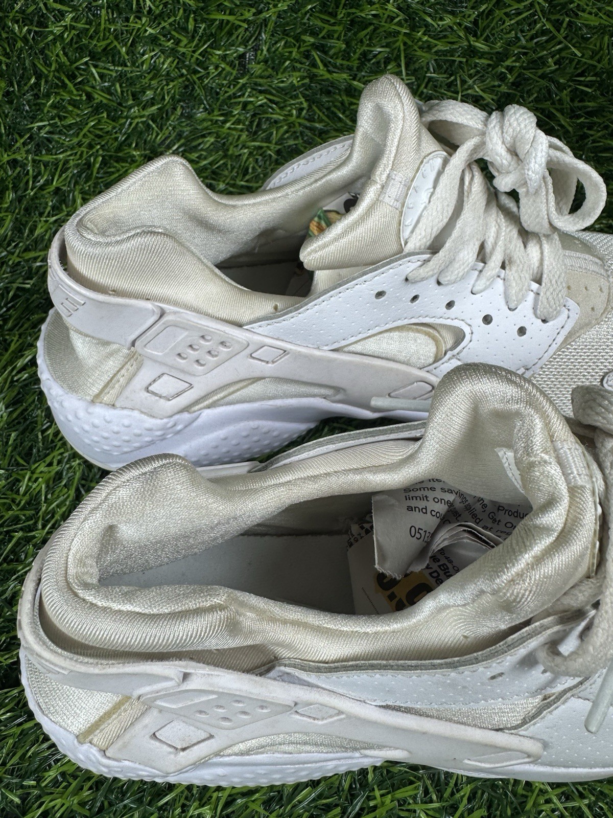 Nike Air Huarache Run Size 6 Women