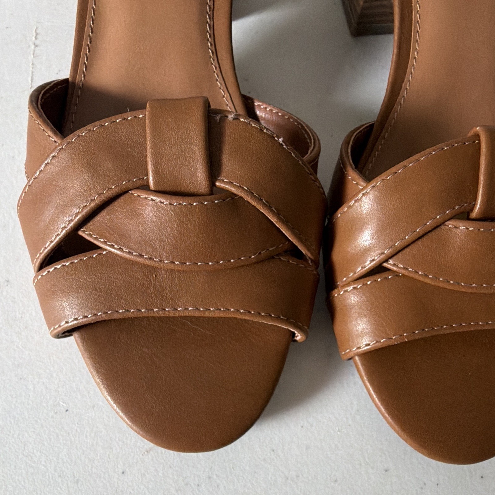 a.n.a Brown Women’s Ankle Strap Sandals Buckle Block Heel Synthetic Size 8