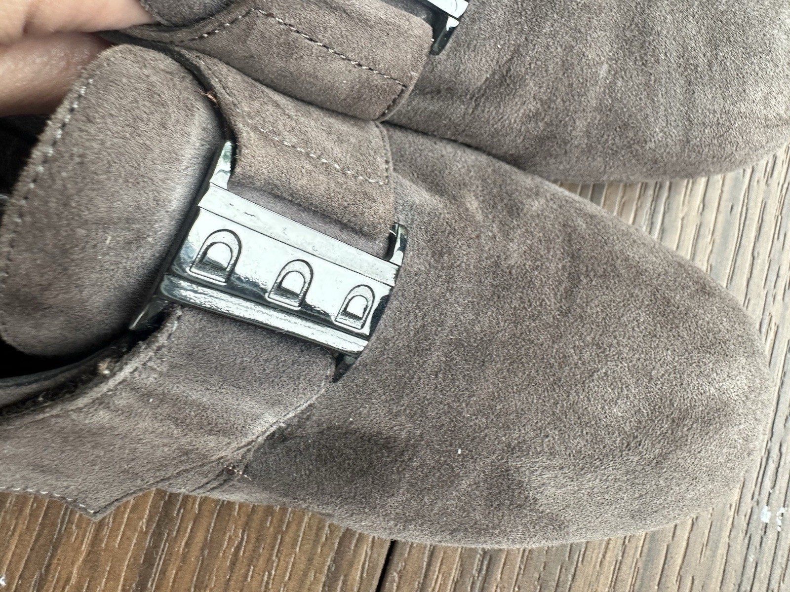 Donna Serena Brownish Gray Bootie Size 41 EURO made In Italy