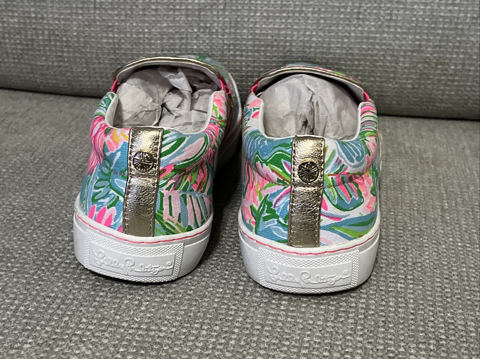 LILLY PULITZER Julie Sneakers Canvas Slip Ons Pop Up Lilly Of Jungle Size 10 EUC