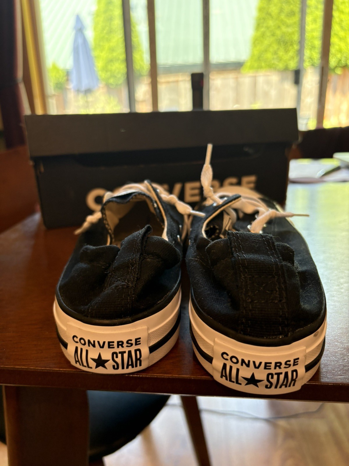 Never Worn Converse Chuck Taylor All Star Black Slip-on Sneakers Women’s US 7