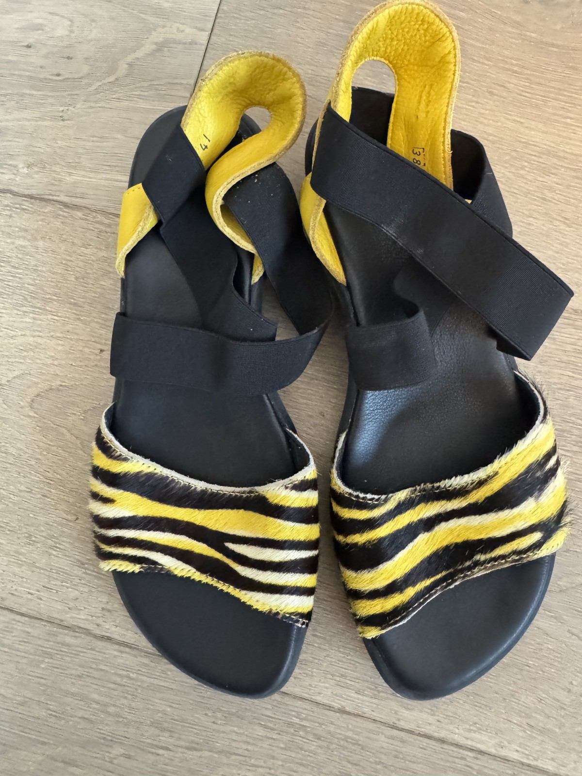 Arche Satia Women Sandals 38 Yellow Black Crossed Elastic Strap Calf Hair