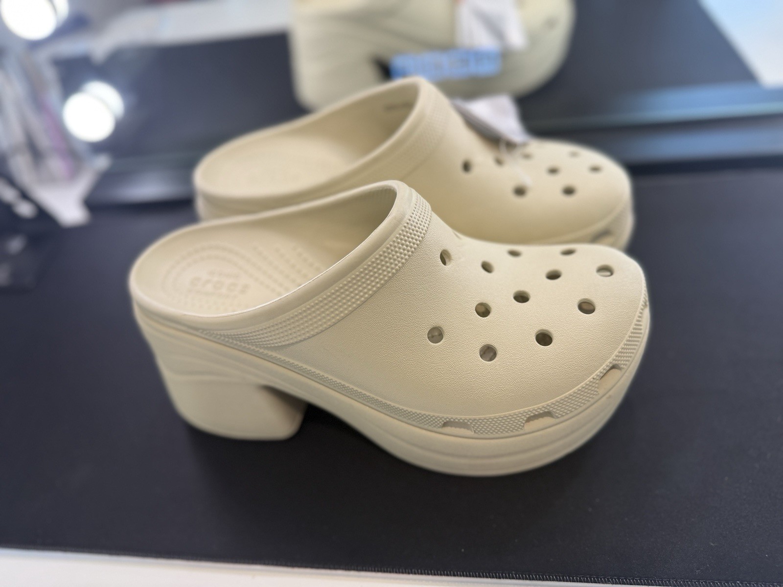 CROCS Siren Clogs Platform Mules Block High Heels Slip-on Bone Ivory EVA Size 10