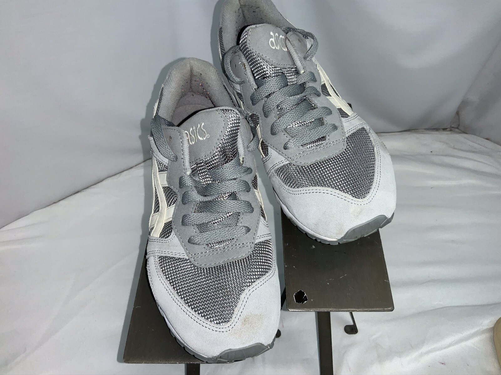 Asics Gel Lique Sz 8 Women Gray Leather Synthetic Running Shoes YGI G0S-230
