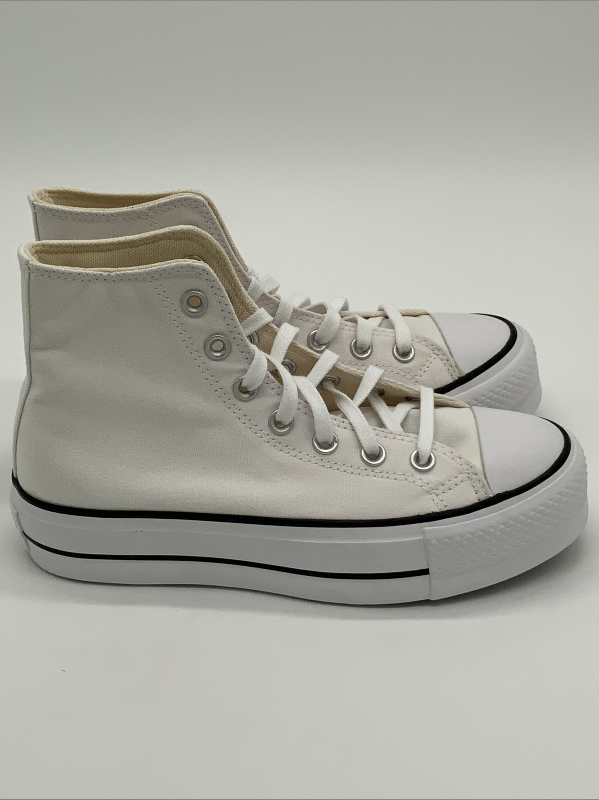Converse Chuck Taylor Platform Lift Sneaker Size 5-9.5 White New 560846C