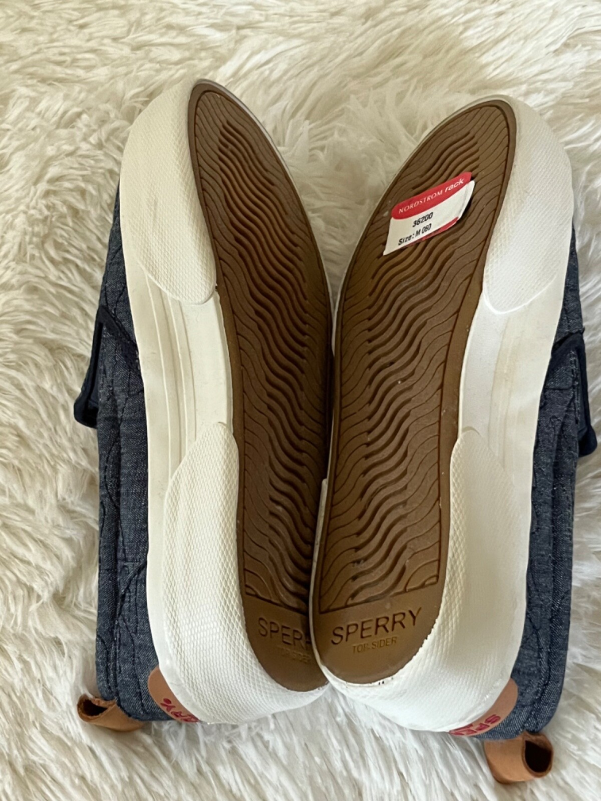 6 M Sperry Women’s Pier wave camo navy sneaker New