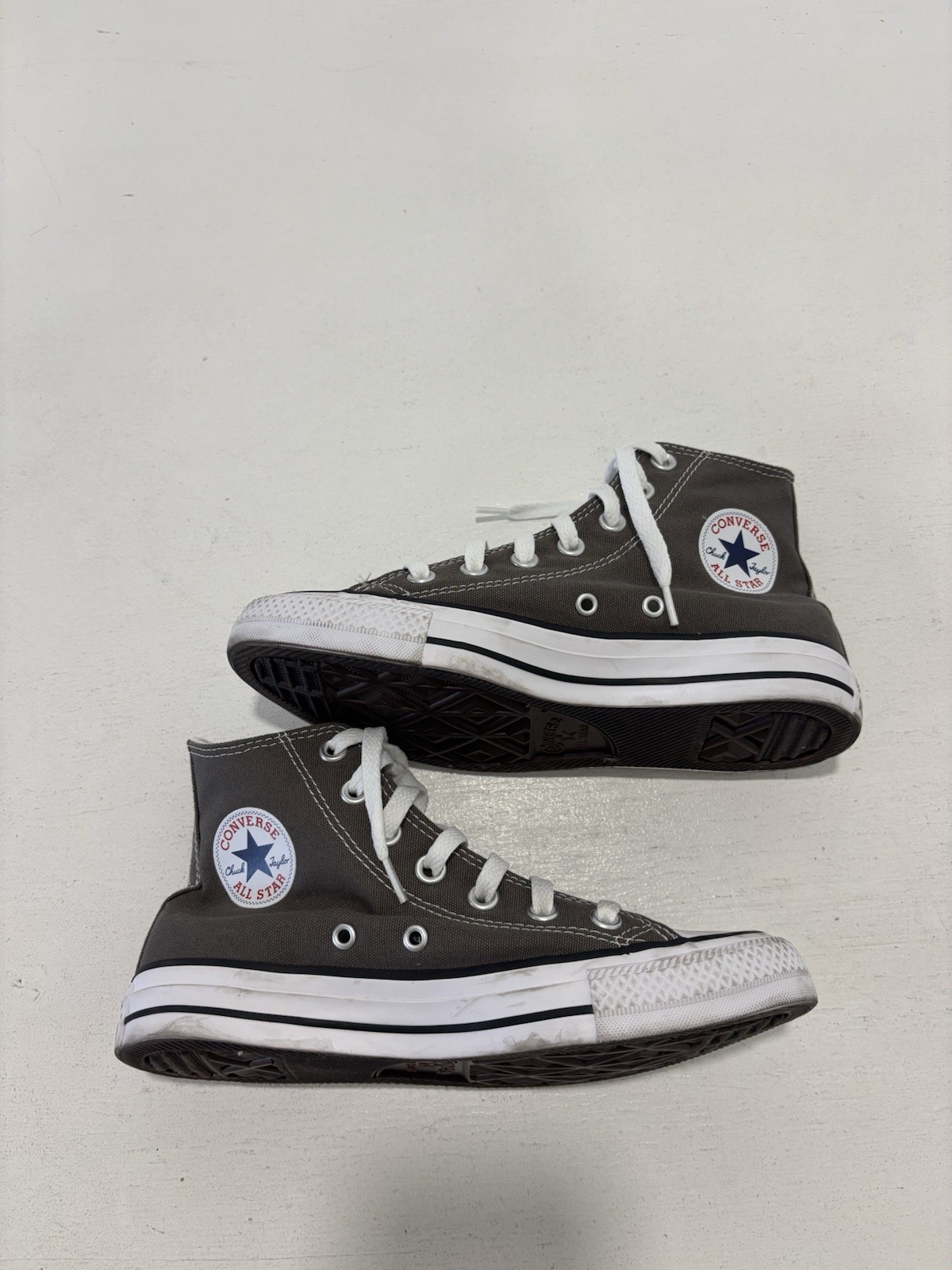 Converse All-Star Chuck Taylor High Tops Size Men 4 Women 6 Gray Canvas