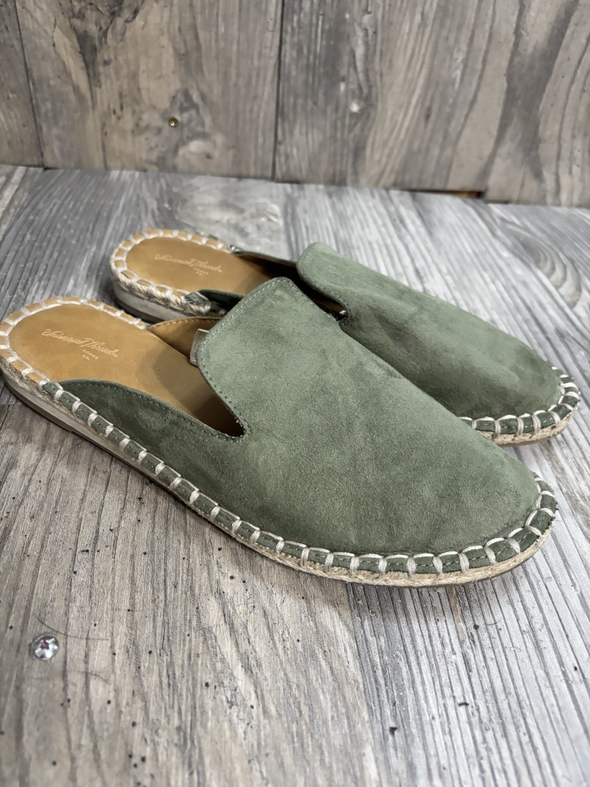 Universal Thread Green Boho Faux Suede Mule Casual Women’s 8