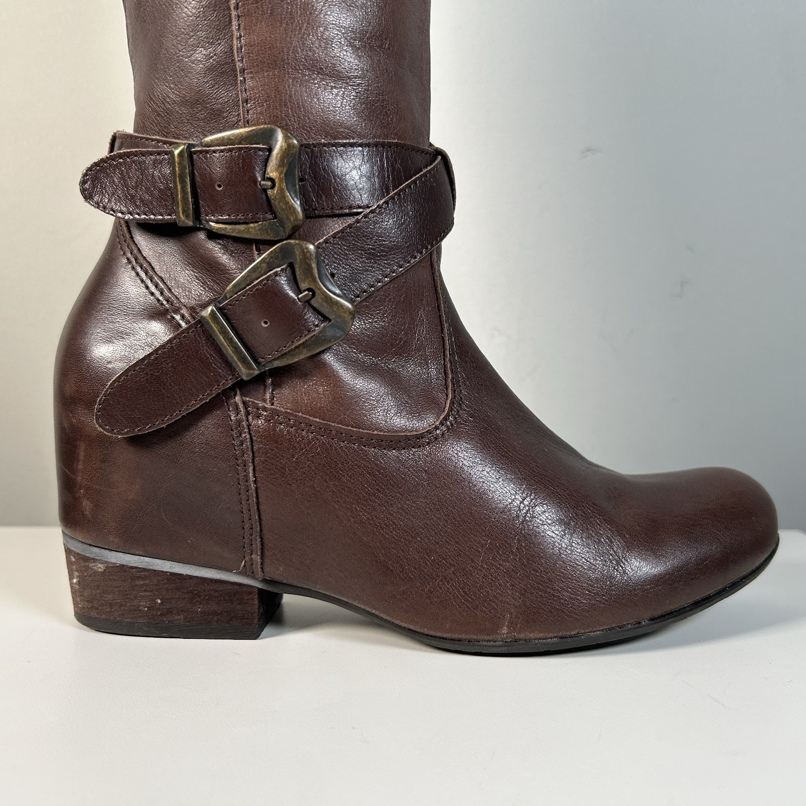 Miz Mooz Brown Brown Leather Moto Buckle Strap Hidden Wedge Boot Sz 8.5