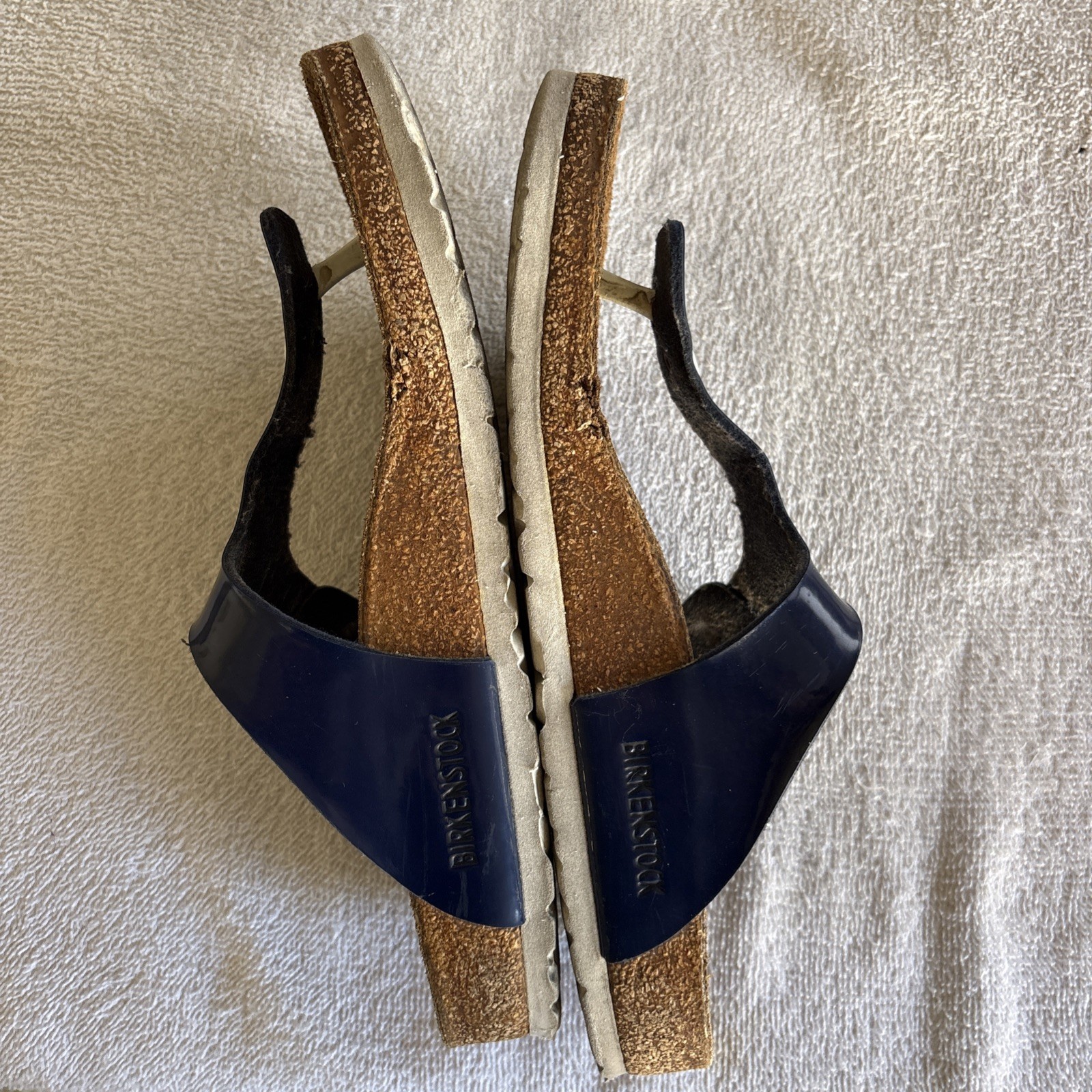 Birkenstock Gizeh Navy Blue Patent Sandal (white sole) 41R regular/wide