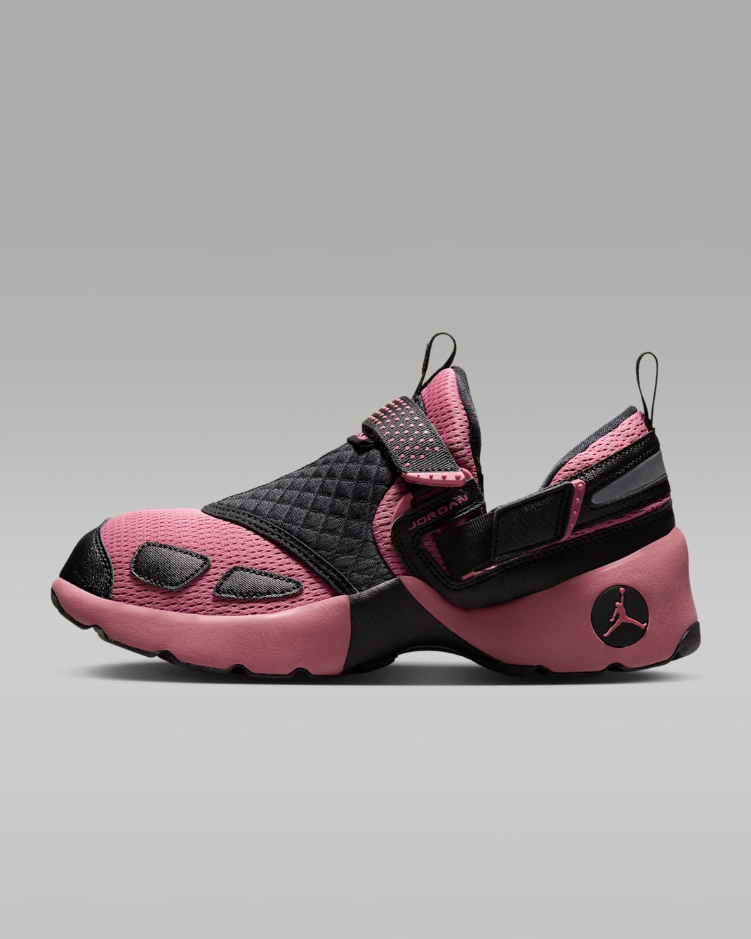 NIKE Women’s Jordan Trunner LX HQ2164-005 Black Reflective Silver Desert Berry