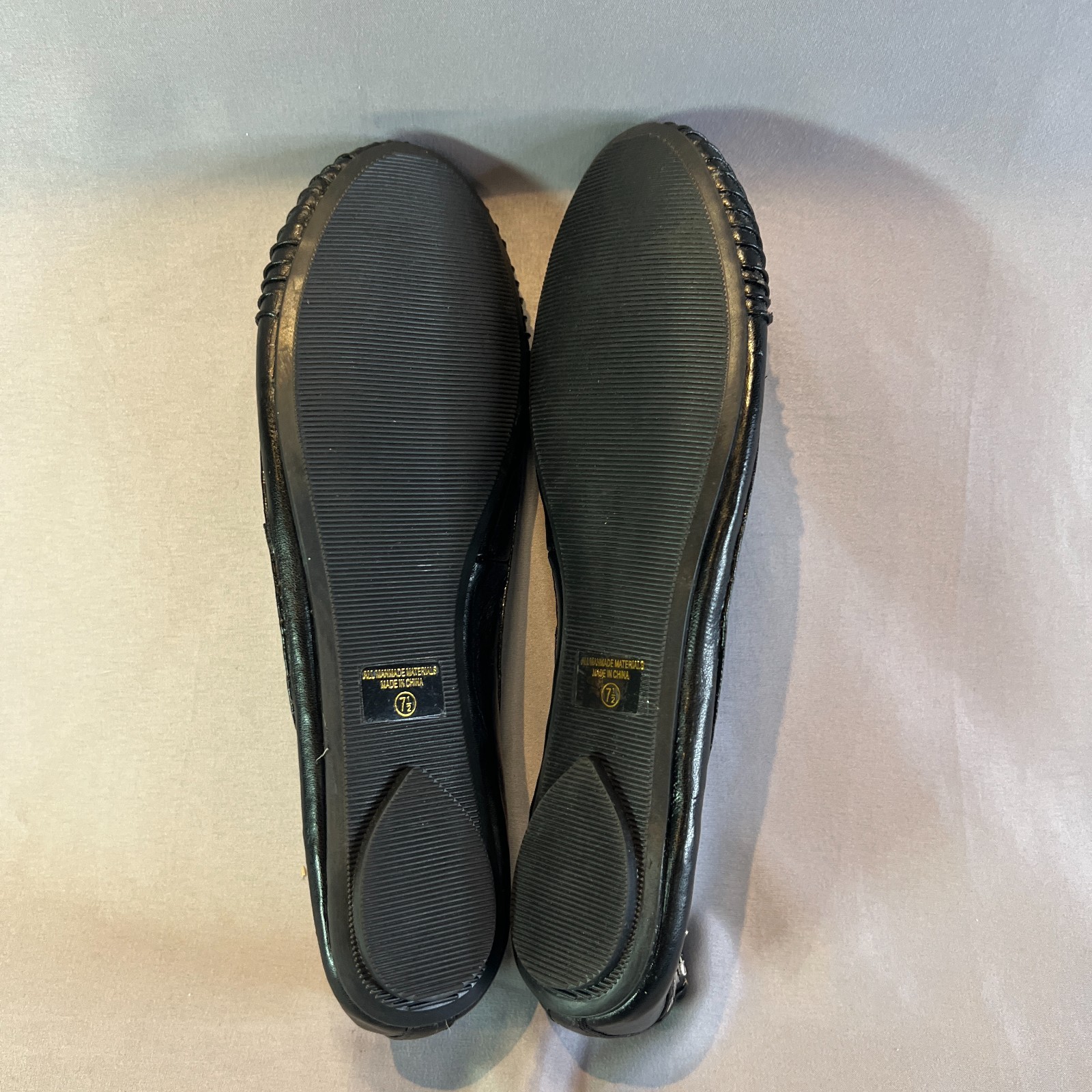 Soda Ballet Womens 7.5 Core Black Silver Round Toe Comfort Casual Slip On Flats